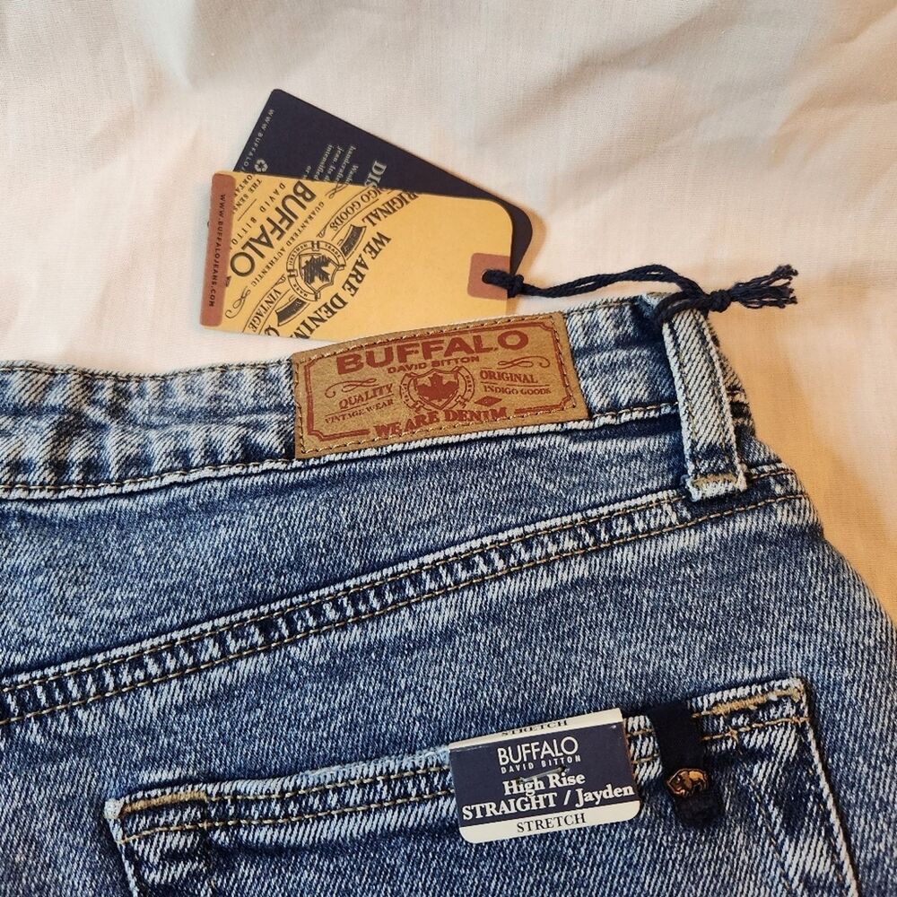 BUFFALO Jeans NWT David Bitton High Rise Straight Jayden BL15815 size 27